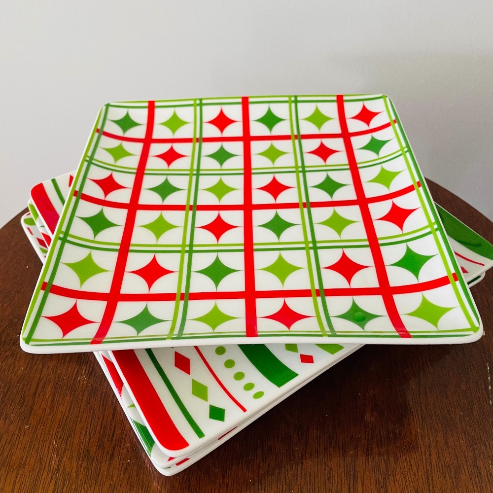 Design Design Set of 4 square Christmas dessert plates, Christmas Dessert plates